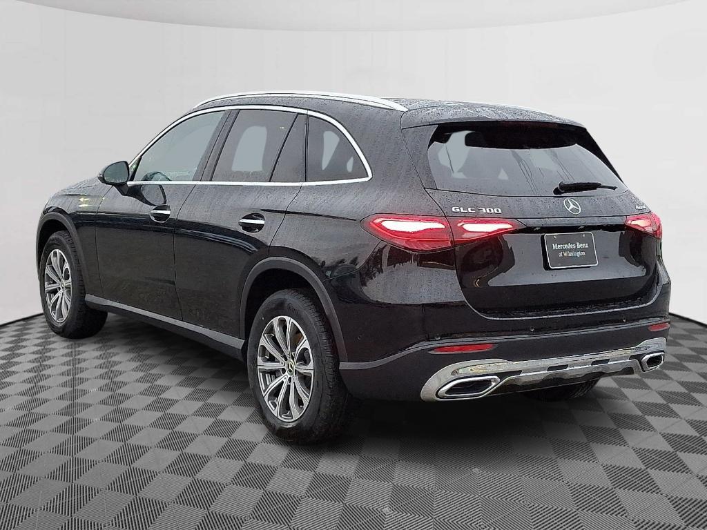 new 2026 Mercedes-Benz GLC 300 car