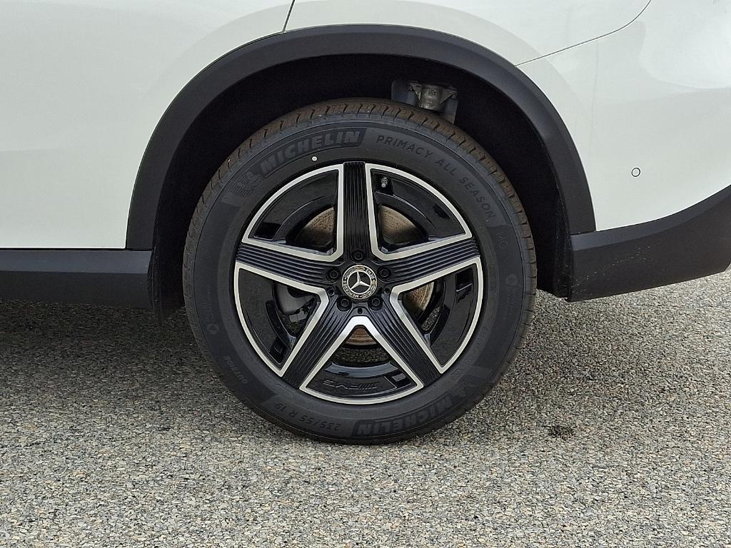 new 2026 Mercedes-Benz GLC 300 car, priced at $57,535