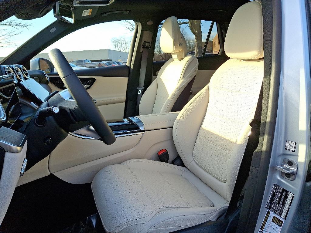 used 2026 Mercedes-Benz GLC 300 car, priced at $53,900