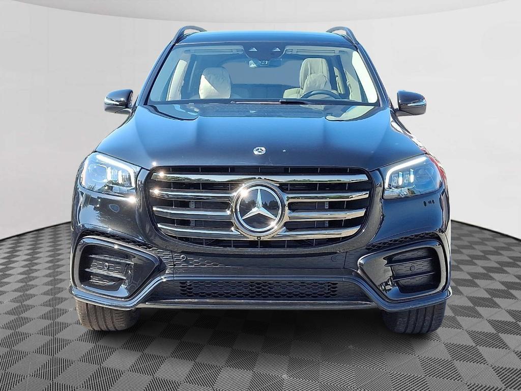 new 2025 Mercedes-Benz GLS 450 car