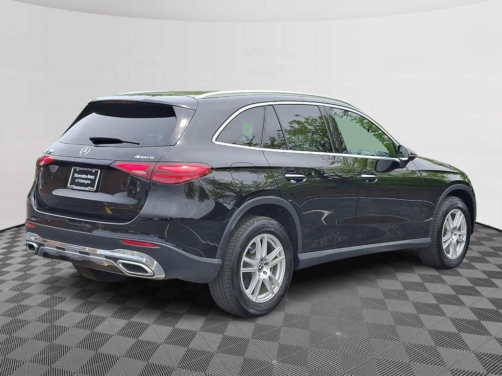 used 2023 Mercedes-Benz GLC 300 car, priced at $37,900