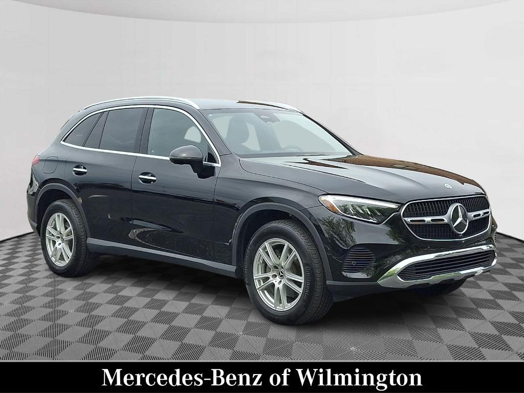 used 2023 Mercedes-Benz GLC 300 car, priced at $38,900