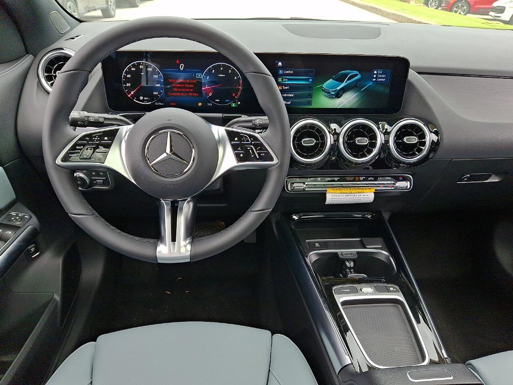 new 2026 Mercedes-Benz GLA 250 car, priced at $47,845
