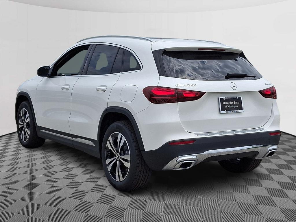 new 2026 Mercedes-Benz GLA 250 car, priced at $47,845