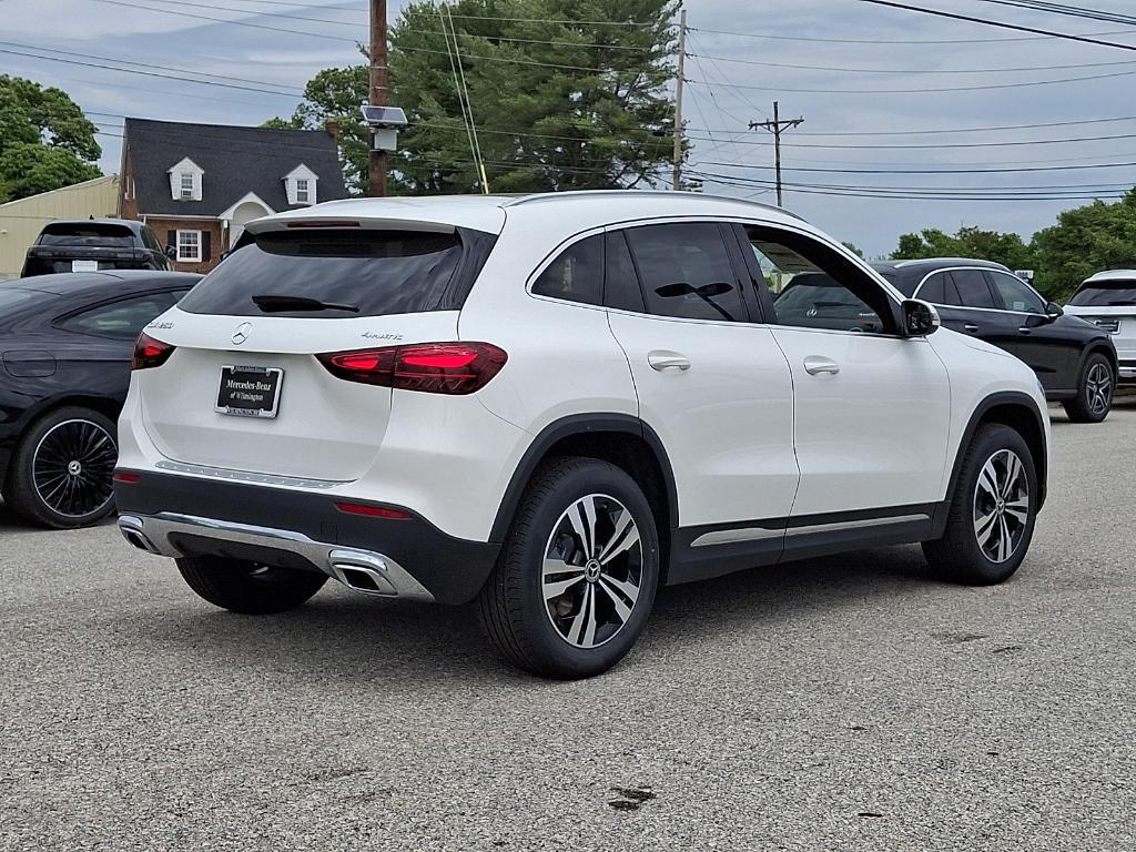new 2026 Mercedes-Benz GLA 250 car, priced at $47,845