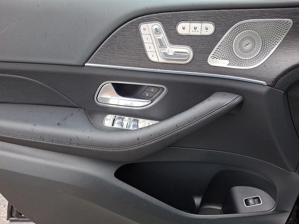 new 2026 Mercedes-Benz GLS 450 car, priced at $93,715