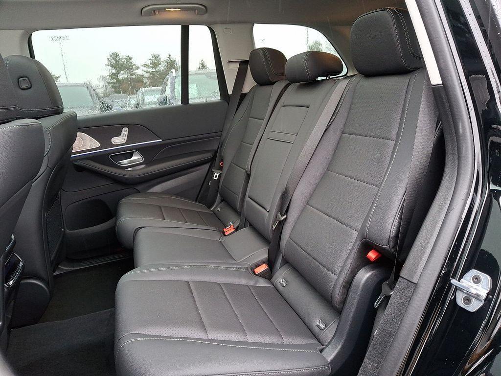 new 2026 Mercedes-Benz GLS 450 car, priced at $93,715