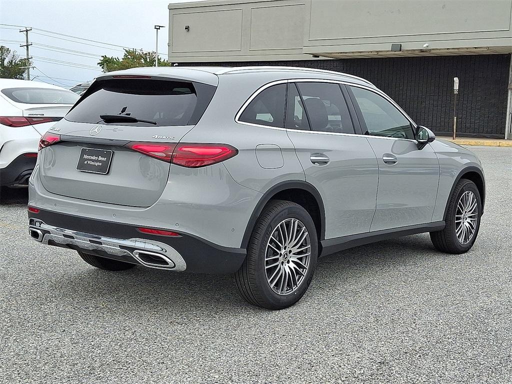 new 2026 Mercedes-Benz GLC 300 car, priced at $58,885