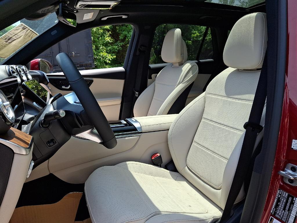 new 2026 Mercedes-Benz GLC 300 car, priced at $59,705