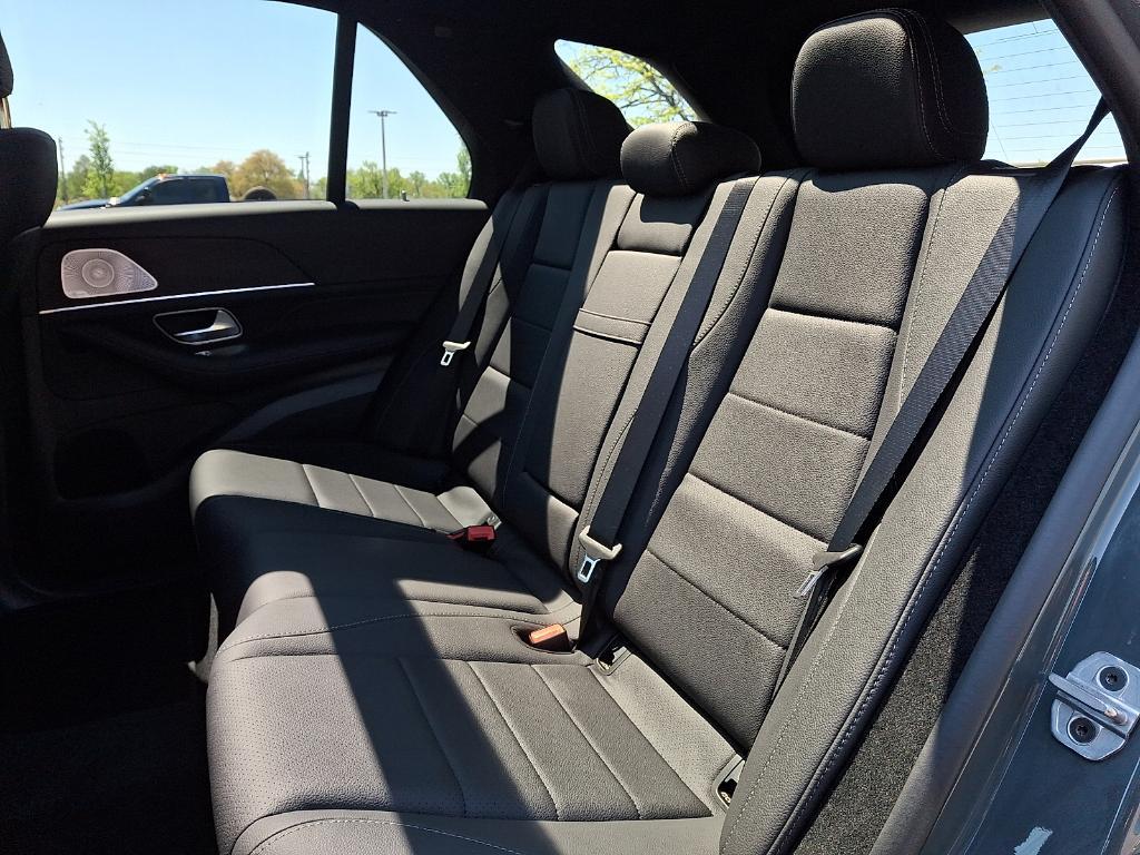 used 2026 Mercedes-Benz GLE 450 car, priced at $76,900