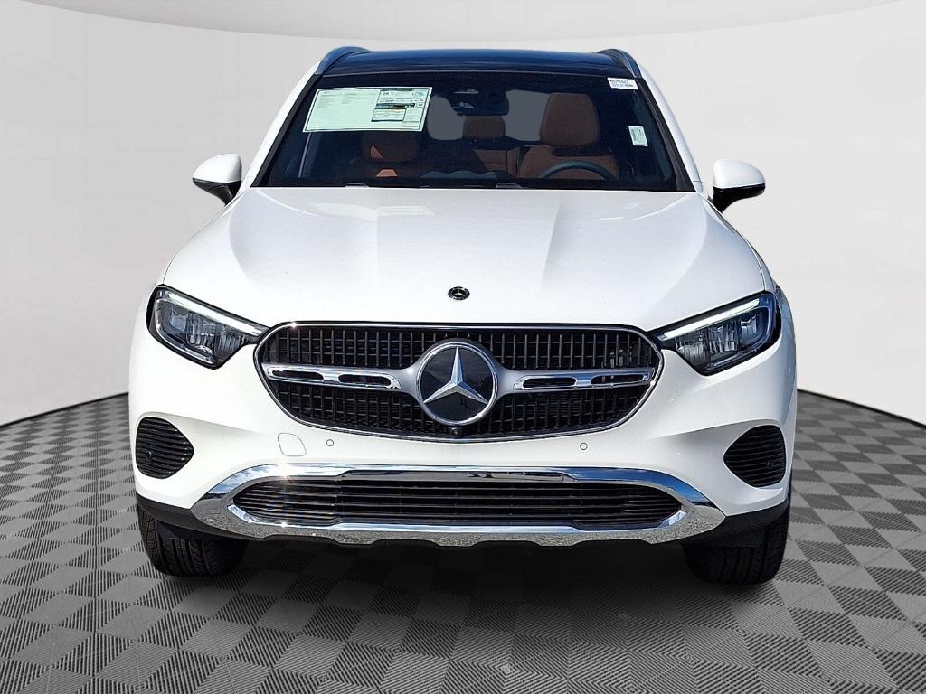 new 2025 Mercedes-Benz GLC 300 car, priced at $56,350