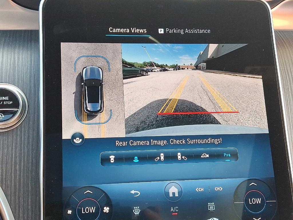 new 2025 Mercedes-Benz GLC 300 car, priced at $56,350