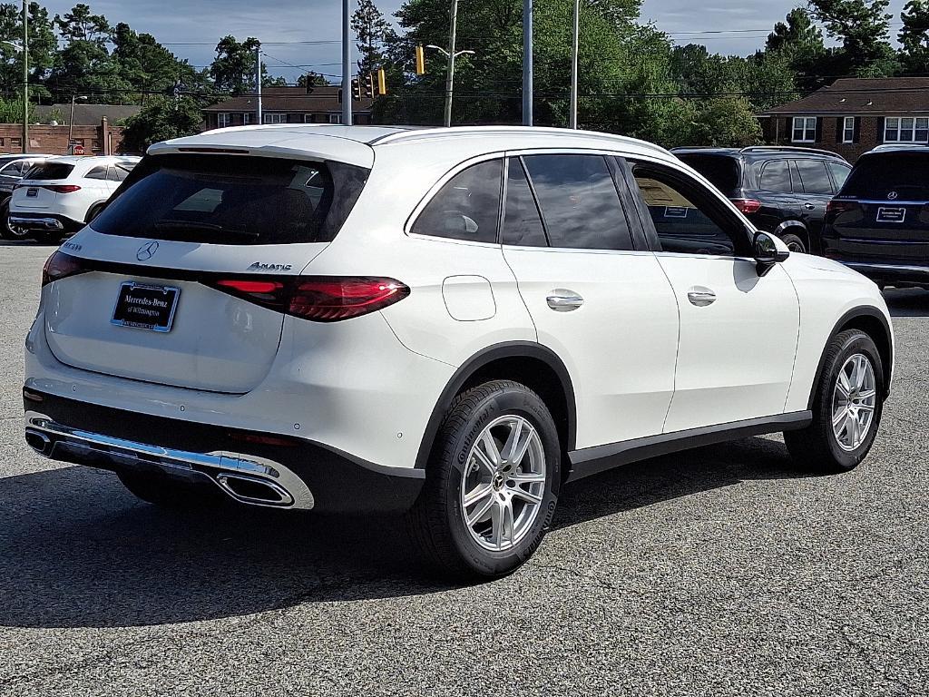 new 2025 Mercedes-Benz GLC 300 car, priced at $56,350