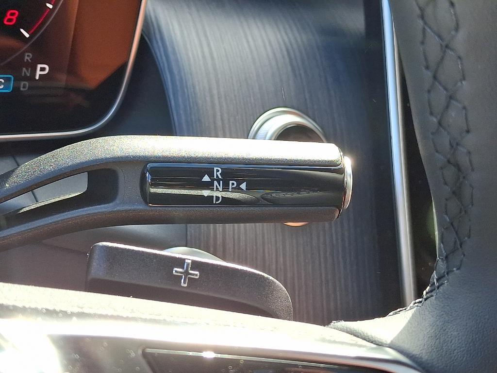 new 2025 Mercedes-Benz GLC 300 car, priced at $56,350