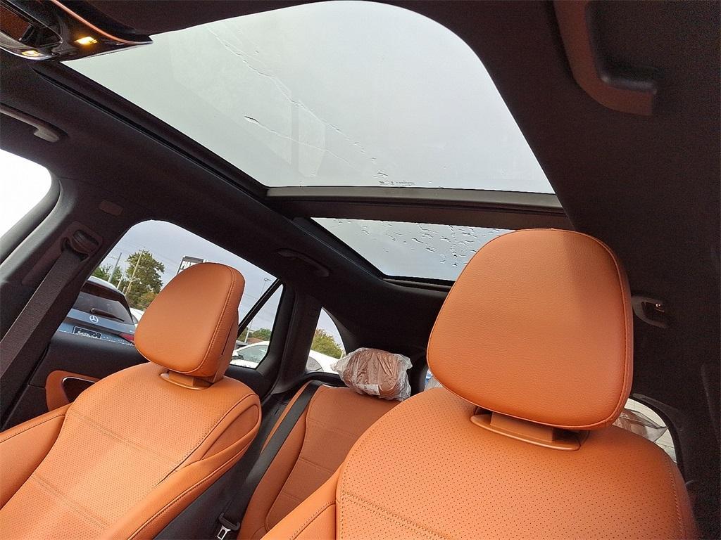 new 2026 Mercedes-Benz GLC 300 car, priced at $58,335