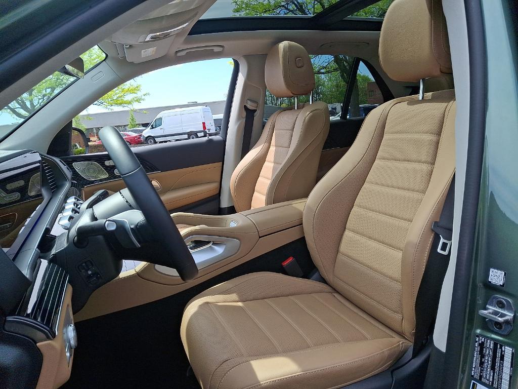 used 2025 Mercedes-Benz GLE 350 car, priced at $69,900