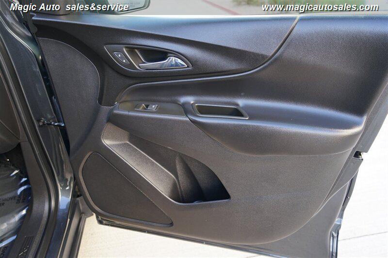 used 2023 Chevrolet Equinox car, priced at $15,450