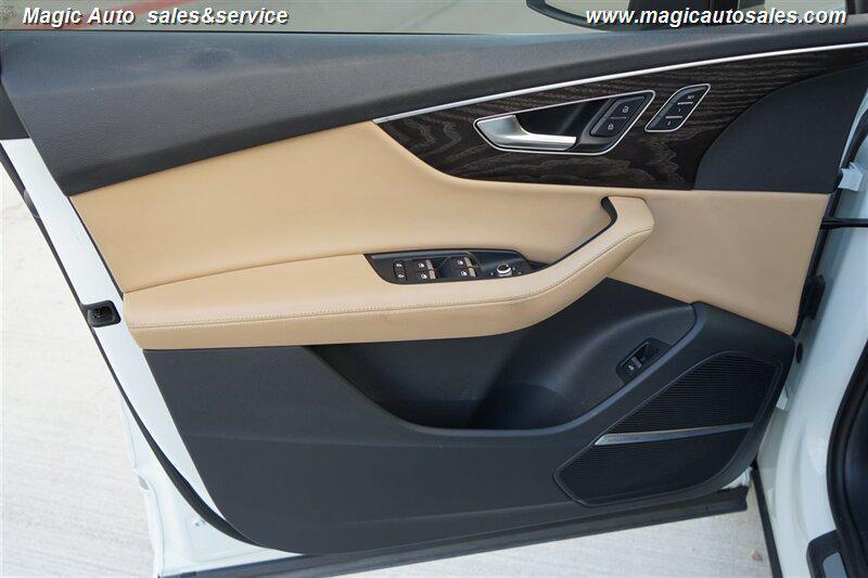 used 2022 Audi Q7 car, priced at $39,950