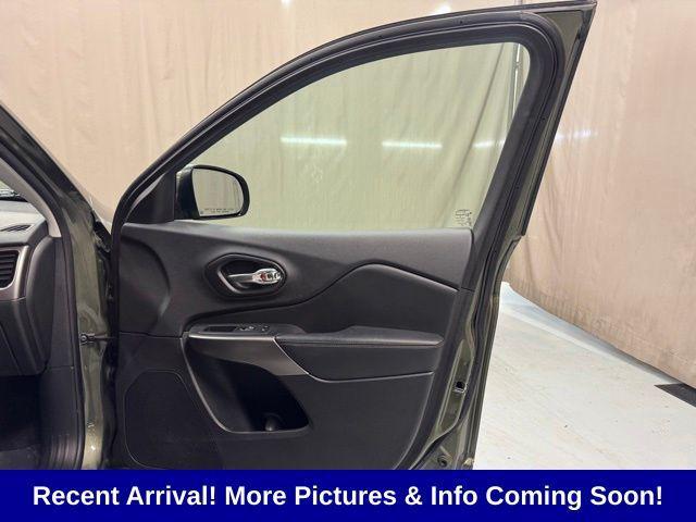 used 2020 Jeep Cherokee car, priced at $16,982