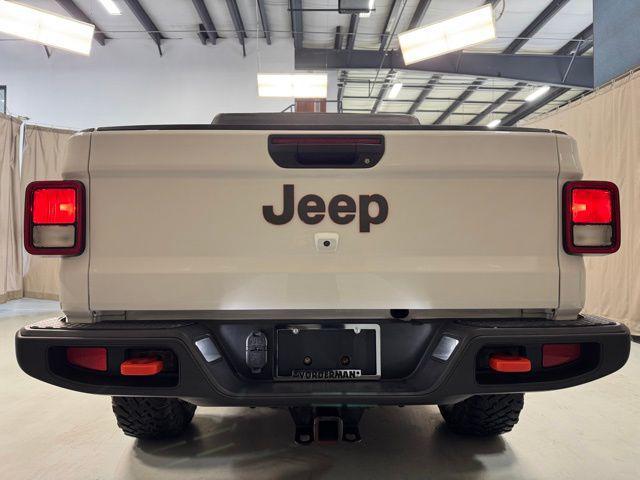 used 2022 Jeep Gladiator car, priced at $36,413