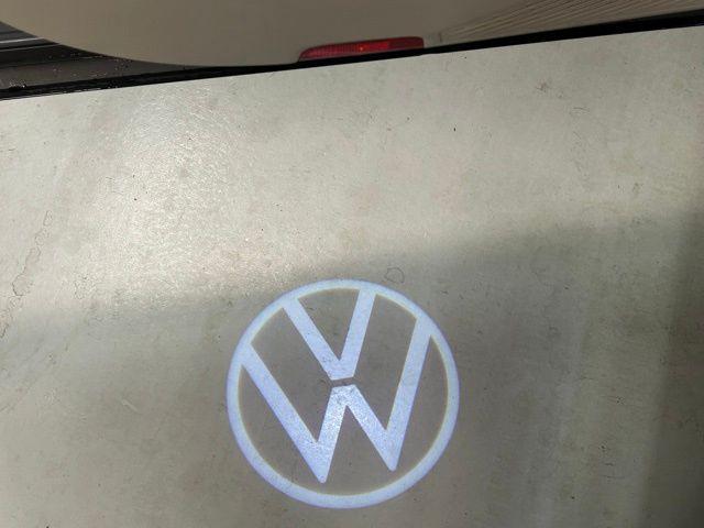 new 2026 Volkswagen Atlas car, priced at $46,451