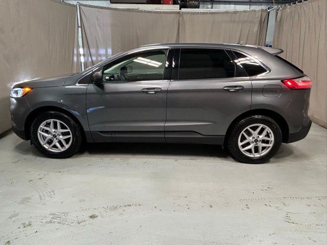 used 2024 Ford Edge car, priced at $21,194