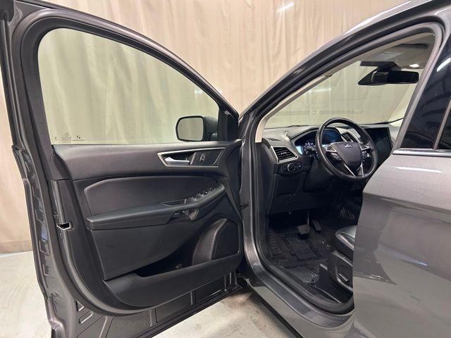 used 2024 Ford Edge car, priced at $21,194