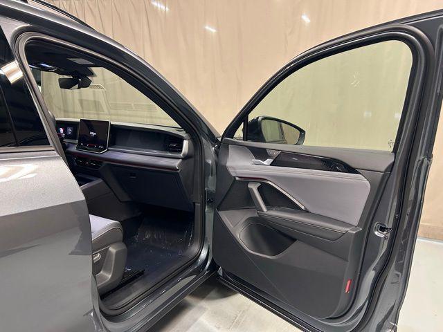 new 2026 Volkswagen Tiguan car, priced at $39,439