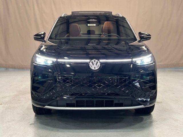 new 2026 Volkswagen Tiguan car, priced at $44,183