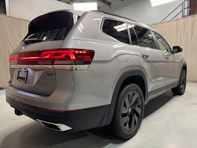new 2026 Volkswagen Atlas car, priced at $44,884