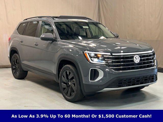 new 2026 Volkswagen Atlas car, priced at $44,051