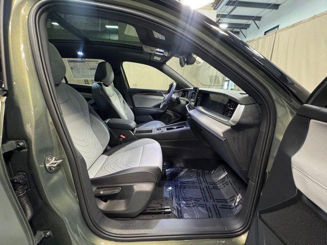new 2026 Volkswagen Tiguan car, priced at $38,256