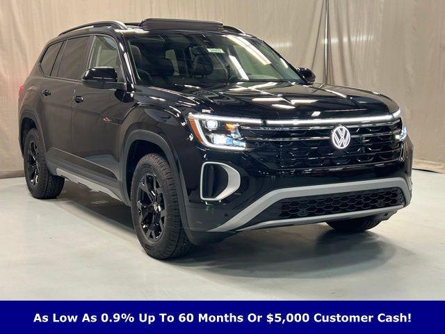 new 2025 Volkswagen Atlas car, priced at $44,037