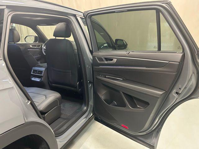 new 2026 Volkswagen Atlas Cross Sport car, priced at $49,801