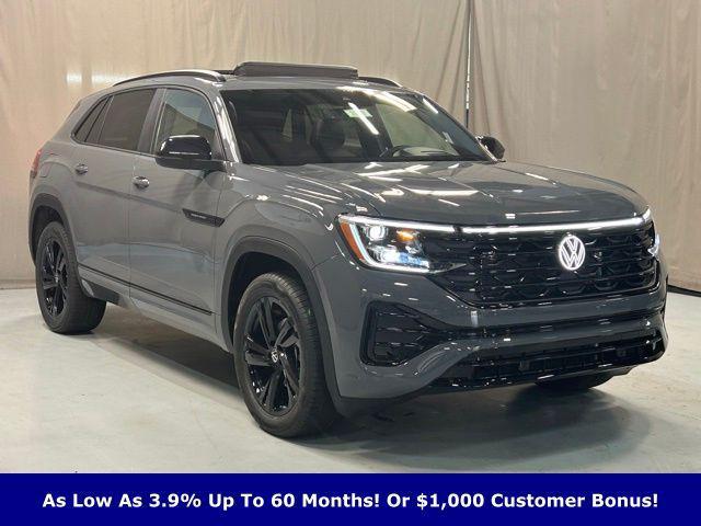 new 2026 Volkswagen Atlas Cross Sport car, priced at $49,801