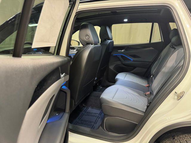 new 2026 Volkswagen Tiguan car, priced at $36,805