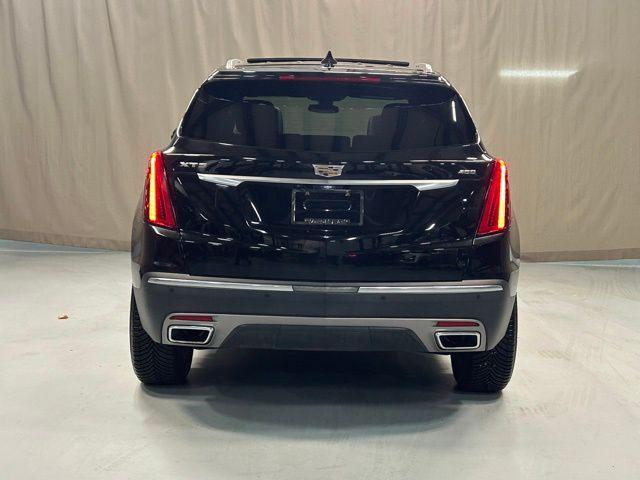 used 2021 Cadillac XT5 car, priced at $19,555