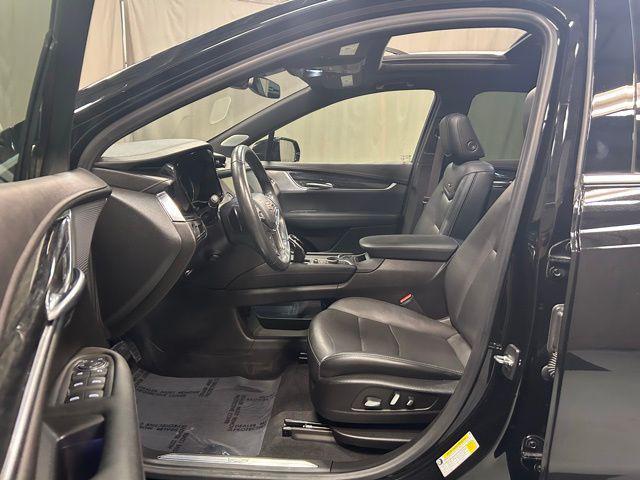 used 2021 Cadillac XT5 car, priced at $19,555