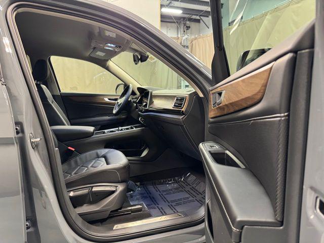 new 2026 Volkswagen Atlas car, priced at $43,821