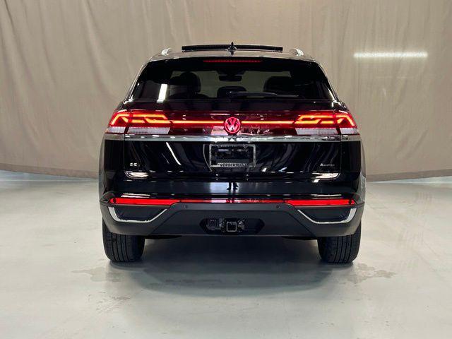 new 2026 Volkswagen Atlas Cross Sport car, priced at $44,906