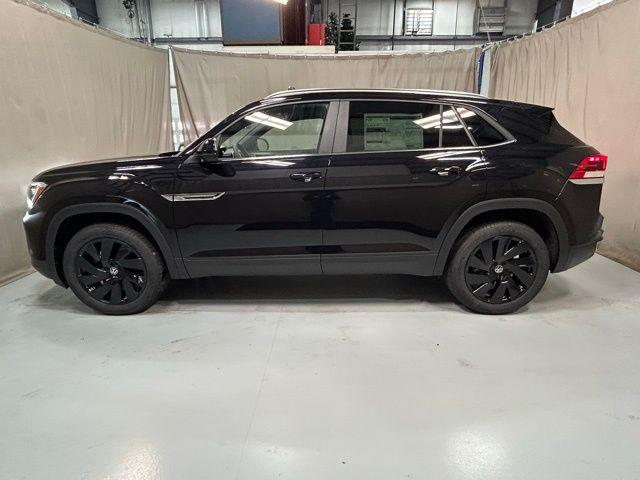 new 2026 Volkswagen Atlas Cross Sport car, priced at $44,906