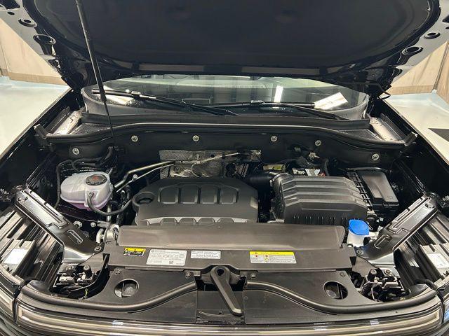 new 2026 Volkswagen Atlas Cross Sport car, priced at $44,906