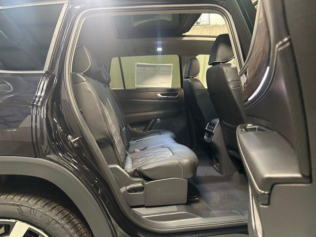 new 2026 Volkswagen Atlas car, priced at $52,801