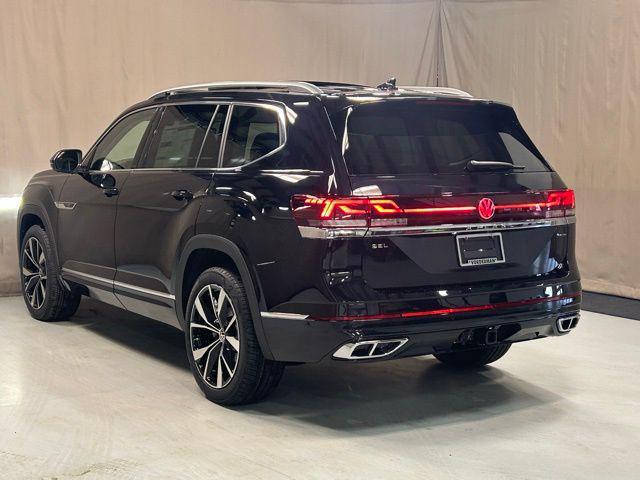 new 2026 Volkswagen Atlas car, priced at $52,801
