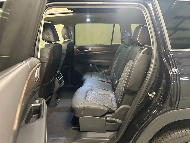 new 2026 Volkswagen Atlas car, priced at $52,801