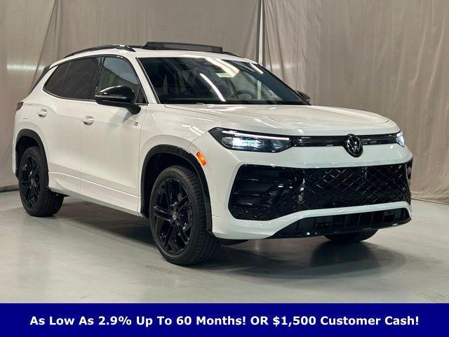 new 2025 Volkswagen Tiguan car, priced at $37,939
