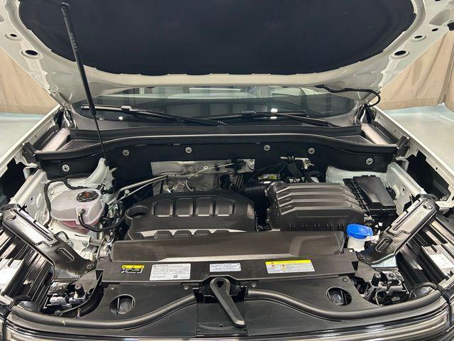 used 2025 Volkswagen Atlas Cross Sport car, priced at $40,446