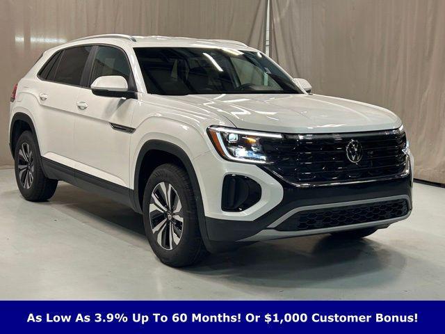 new 2026 Volkswagen Atlas Cross Sport car, priced at $40,636