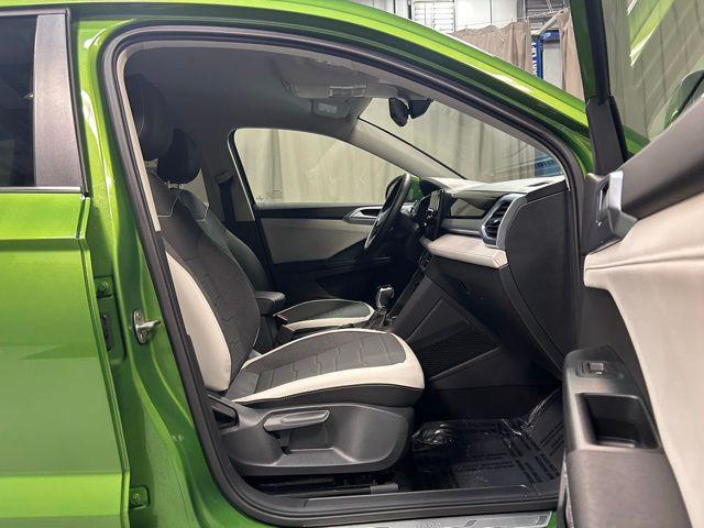 new 2026 Volkswagen Taos car, priced at $31,256