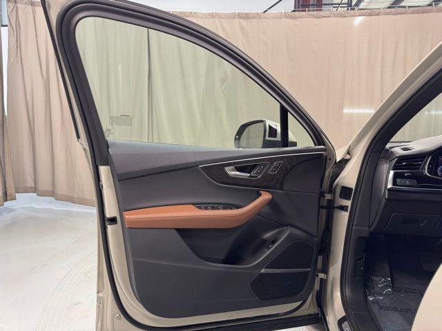 used 2023 Audi Q7 car, priced at $36,630